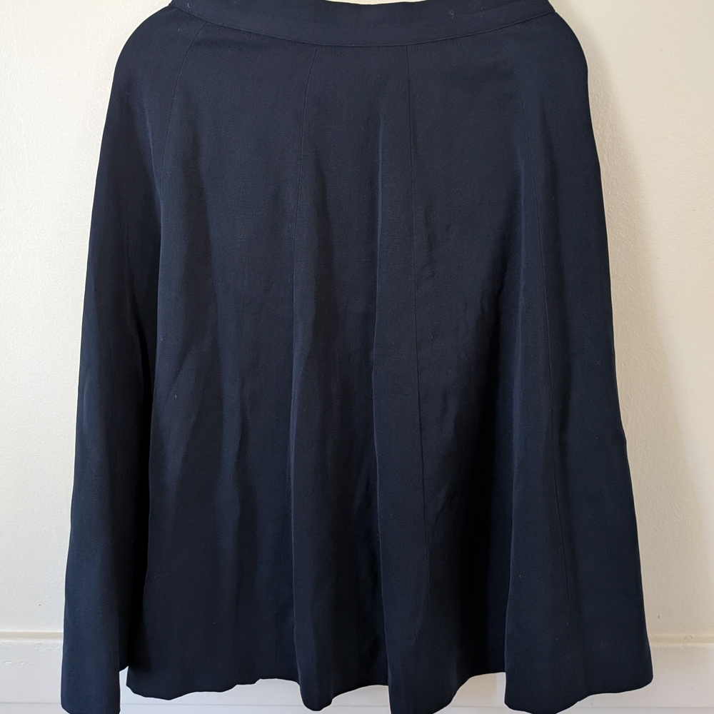 1940s Vintage Navy Blazer and Skirt Set - Picture 2 of 4